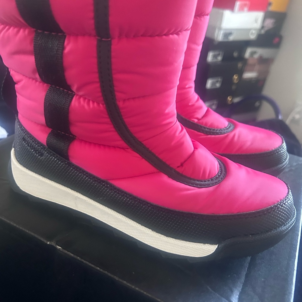 Sorel Black and Pink Winter Boots